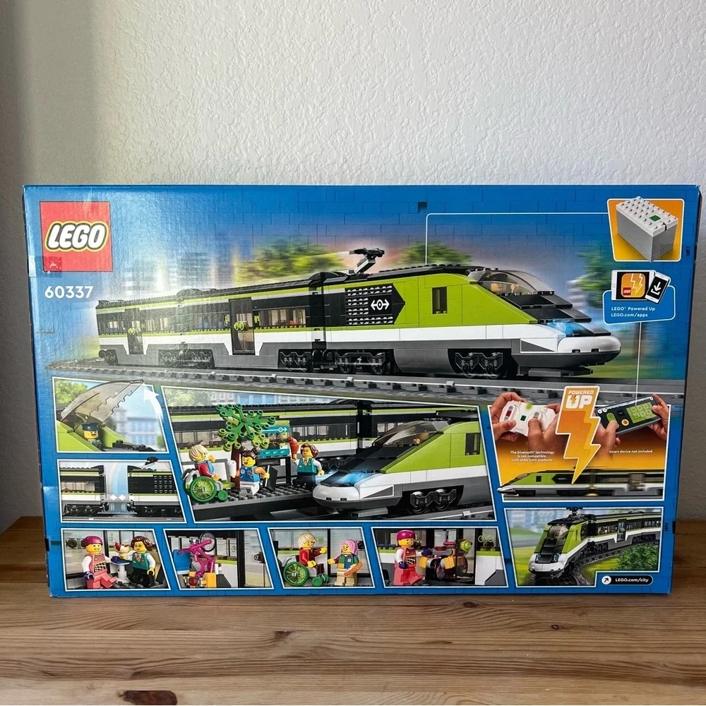 LEGO City 60337 Express Passenger Train New Sealed 7+ 764pcs Powered Up